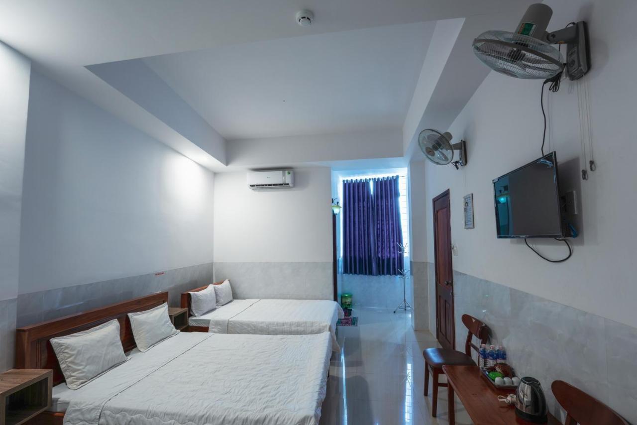 Thanh Ngoc Motel Buôn Ma Thuột Esterno foto