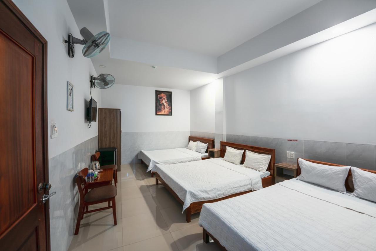 Thanh Ngoc Motel Buôn Ma Thuột Esterno foto